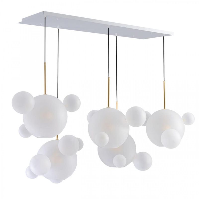 Линейный Светодиодный Светильник Giopato & Coombes Bubble Chandelier Linear Circle матовое белое стекло 5 плафонов Белый Золотой в Нижнем Новгороде | Loft Concept 