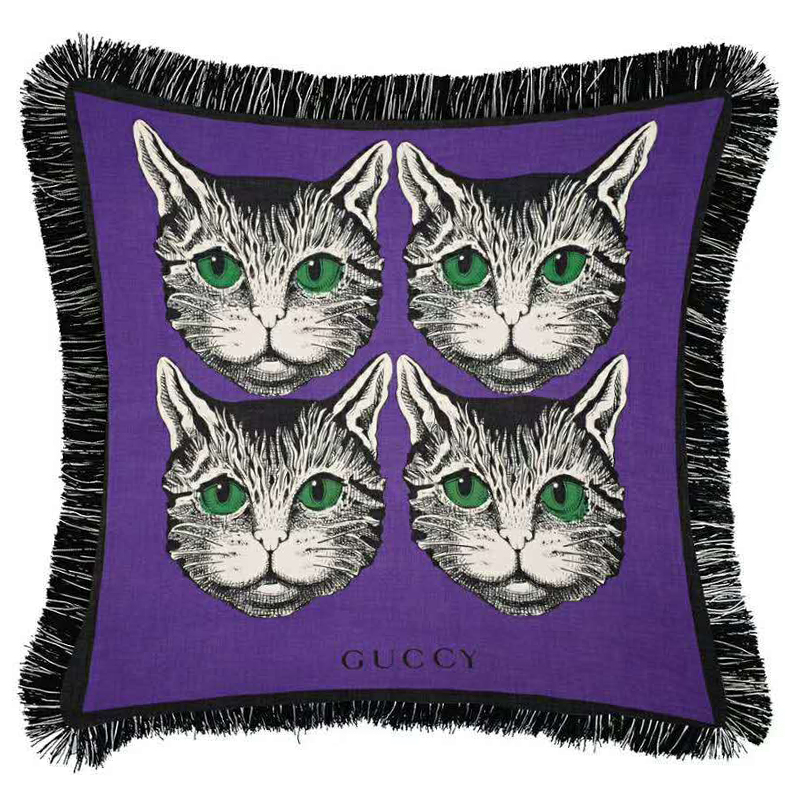 Декоративная подушка с вышивкой Cтиль Gucci Four Cats Violet Фиолетовый Зеленый Черно-белый в Нижнем Новгороде | Loft Concept 