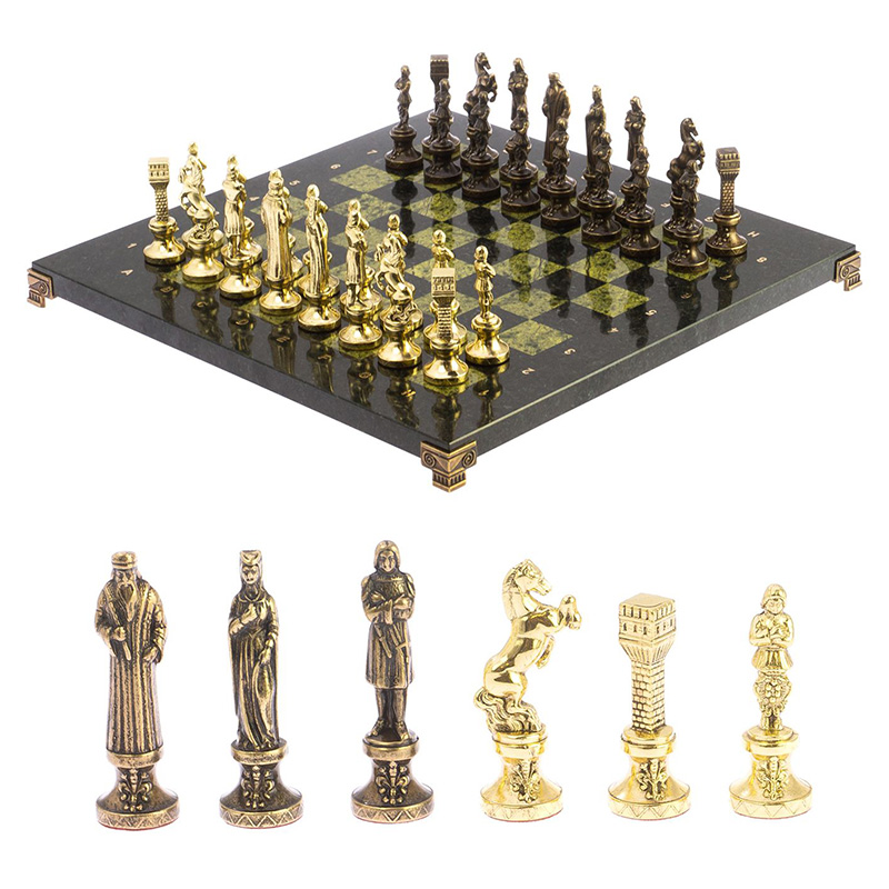 Шахматы Ренессанс из бронзы с доской из натурального камня Змеевик Decorative Thematic Chess  Золотой Бронза Черный Зеленый в Нижнем Новгороде | Loft Concept 