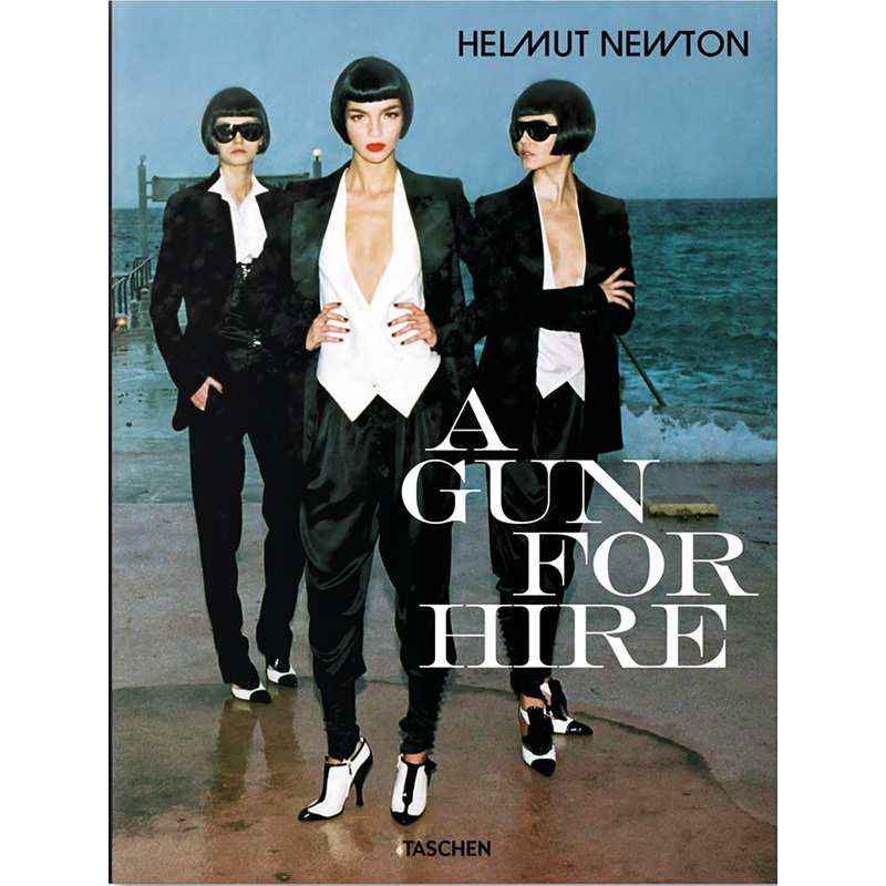 Helmut Newton: a Gun for Hire Черный Белый Голубой в Нижнем Новгороде | Loft Concept 