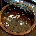 Часы настенные деревянные с римскими цифрами бронзового цвета Clock with History варинант исполнения - 3 | Loft Concept в Нижнем Новгороде