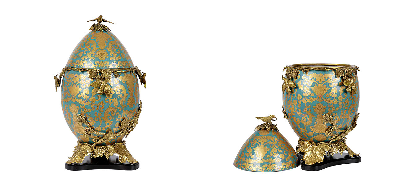 Шкатулка фарфоровая с крышкой с бронзовыми элементами Porcelain & Bronze Шкатулка фарфоровая с крышкой с бронзовыми элементами Porcelain & Bronze - Loft-Concept в Нижнем Новгороде