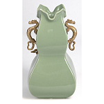 Ваза зеленого цвета из фарфора с бронзовыми ручками в виде драконов и рельефным цветочным декором Eden Garden porcelain and bronze варинант исполнения - 5 | Loft Concept в Нижнем Новгороде