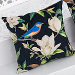 Декоративная подушка чёрная с изображением птицы в саду Blooming Blue Birds варинант исполнения - 2 | Loft Concept в Нижнем Новгороде