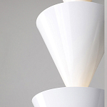 Подвесной светильник светодиодный в виде ряда белых металлических конусов  Herringbone варинант исполнения - 6 | Loft Concept в Нижнем Новгороде