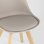 Стул с основой из пластика и мягким сиденьем Arvika Beige варинант исполнения - 7 | Loft Concept в Нижнем Новгороде