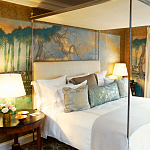 Обои ручная роспись Bamboo River Blossom Original colourway on Deep Rich Gold gilded paper with pearlescent antiquing варинант исполнения - 4 | Loft Concept в Нижнем Новгороде