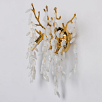 Бра золотого цвета с ветвями и белыми овальными стеклянными подвесками Droplet Chandelier варинант исполнения - 3 | Loft Concept в Нижнем Новгороде