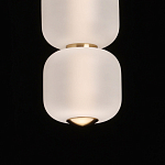 Подвесной светильник с 3-мя округлыми матовыми плафонами из белого стекла Golden Swirl варинант исполнения - 7 | Loft Concept в Нижнем Новгороде