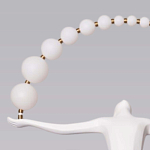 Торшер черно-белая статуэтка Девушка Girl Carries Light Balls варинант исполнения - 3 | Loft Concept в Нижнем Новгороде