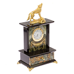 Часы настольные с декором в виде волка из натурального камня Офиокальцит Wolf Stone Clock варинант исполнения - 2 | Loft Concept в Нижнем Новгороде