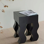 Дизайнерский журнальный стол чёрный с ножками волнистой формы Egopi варинант исполнения - 1 | Loft Concept в Нижнем Новгороде