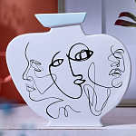 Ваза плоская белая с абстрактными черными линиями в форме лиц Faces of Imagination варинант исполнения - 4 | Loft Concept в Нижнем Новгороде