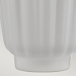 Настольная лампа с белым конусным абажуром и ребристым керамическим основанием Quintiesse варинант исполнения - 6 | Loft Concept в Нижнем Новгороде