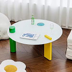 Дизайнерский журнальный стол с круглой белой столешницей на 3-х геометрических ножках Tajefox варинант исполнения - 1 | Loft Concept в Нижнем Новгороде