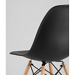 Пластиковый стул на ножках из массива бука Eames Black варинант исполнения - 3 | Loft Concept в Нижнем Новгороде