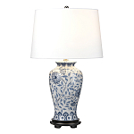 Настольная лампа с керамическим основанием в белом цвете с синим цветочным орнаментом на темной деревянной подставке и тканевым абажуром Elstead Lighting варинант исполнения - 1 | Loft Concept в Нижнем Новгороде