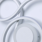 Бра белого цвета с изогнутыми световыми линиями и круглым основанием Luke Lampco Tracer Lamp варинант исполнения - 5 | Loft Concept в Нижнем Новгороде