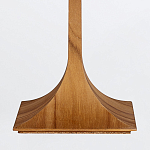 Настольная лампа со скошенным конусовидным абажуром и фигурной ножкой в цвете тик Accord Lighting варинант исполнения - 5 | Loft Concept в Нижнем Новгороде