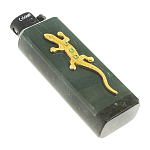 Зажигалка газовая из натурального камня Офиокальцит с декоративной металлической вставкой в виде ящерицы Metal Stone Lighters варинант исполнения - 3 | Loft Concept в Нижнем Новгороде