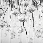 Люстра подвесная с прозрачными стеклянными подвесками в форме капель Диаметр 80 см Droplet Chandelier варинант исполнения - 9 | Loft Concept в Нижнем Новгороде