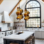 Люстра креативная из дисков цвета латунь Constellation Light and Style варинант исполнения - 4 | Loft Concept в Нижнем Новгороде