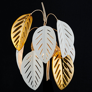 Бра в виде белых и золотых листьев Defoliation