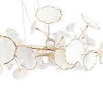 Люстра круглая с белыми лепестками из керамики и прозрачными хрустальными цветками Диаметр 82 см Wintery flovers варинант исполнения - 4 | Loft Concept в Нижнем Новгороде