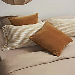 Чехол на подушку горчичного цвета с бахромой и объемным узором Ethnic mix варинант исполнения - 7 | Loft Concept в Нижнем Новгороде