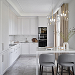 Подвесной светильник со стеклянными плафоном в виде шара и золотыми деталями & Coombes варинант исполнения - 4 | Loft Concept в Нижнем Новгороде