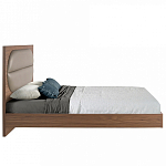 Кровать двуспальная с высоким изголовьем из дерева и подушек из экокожи Modern Look варинант исполнения - 2 | Loft Concept в Нижнем Новгороде