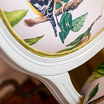 Стул светло-серый из натурального бука с изображением птиц и цветов Blooming Red Birds варинант исполнения - 4 | Loft Concept в Нижнем Новгороде