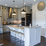 Подвесной светильник с круглым белым плафоном в индустриальном стиле Feiss варинант исполнения - 7 | Loft Concept в Нижнем Новгороде