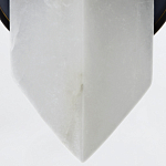 Бра черного цвета металлическое с вертикальным плафоном из алебстра Alora варинант исполнения - 3 | Loft Concept в Нижнем Новгороде