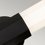 Бра для ванных комнат вертикальное с длинным белым матовым плафоном в форме шестиугольника на круглом основании Hinkley варинант исполнения - 17 | Loft Concept в Нижнем Новгороде