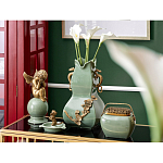 Ваза зеленого цвета из фарфора с бронзовыми ручками в виде драконов и рельефным цветочным декором Eden Garden porcelain and bronze варинант исполнения - 8 | Loft Concept в Нижнем Новгороде