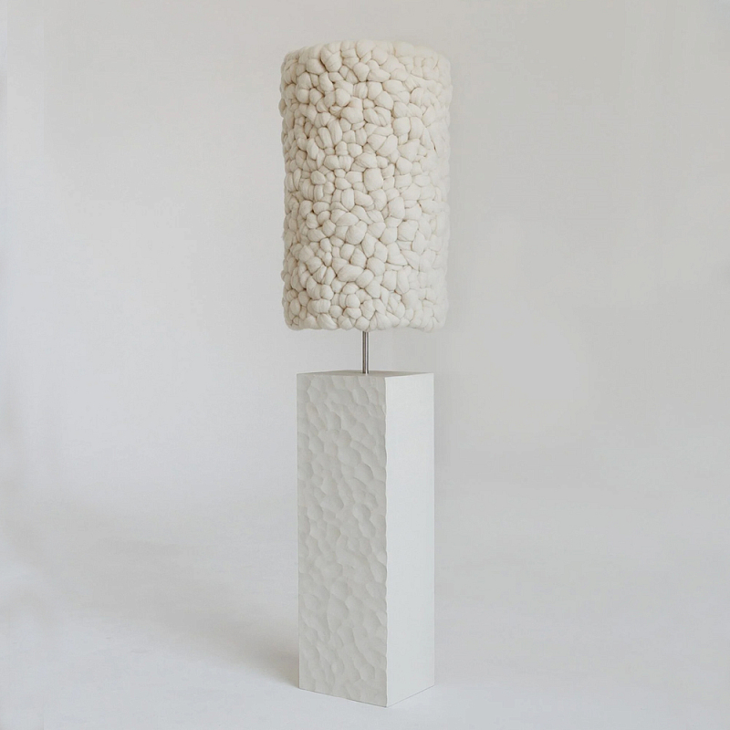 Торшер белый с вязаным абажуром Woolen Floor Lamp Белый Торшер белый с вязаным абажуром Woolen Floor Lamp Белый в Нижнем Новгороде | Loft Concept