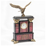 Часы настольные из родонита и бронзы с декором в виде орла Eagle Stone Clock варинант исполнения - 2 | Loft Concept в Нижнем Новгороде