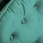 Кресло с мягкой обивкой из велюра на 4-х ножках из массива березы Scarlett Armchair green варинант исполнения - 4 | Loft Concept в Нижнем Новгороде