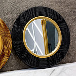 Зеркало в черной фактурной раме с золотым кантом Summon the Light варинант исполнения - 7 | Loft Concept в Нижнем Новгороде