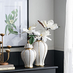 Ваза белая с крышкой и золотистыми вертикальными полосками Chinoiserie Ceramics варинант исполнения - 1 | Loft Concept в Нижнем Новгороде