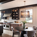 Люстра цвета латунь с 6-ю лампами свечами внутри цилиндрического абажура из черных металлических реек Kichler варинант исполнения - 8 | Loft Concept в Нижнем Новгороде