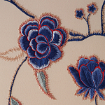 Обои с вышивкой ручной работы Flora Catherine colourway on Liso Pearl wool sateen варинант исполнения - 5 | Loft Concept в Нижнем Новгороде