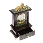 Часы настольные с декором в виде льва из натурального камня Нефрит Lion Stone Clock варинант исполнения - 3 | Loft Concept в Нижнем Новгороде