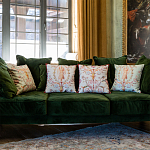 Декоративная подушка светло-зеленая с растительным орнаментом Raffael Floral Green Cushion варинант исполнения - 2 | Loft Concept в Нижнем Новгороде