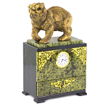 Часы настольные с декором в виде медведя и выдвижным ящиком из натурального камня Змеевик Bear Stone Clock варинант исполнения - 2 | Loft Concept в Нижнем Новгороде