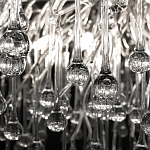 Люстра подвесная с прозрачными стеклянными подвесками в форме капель Диаметр 100 см Droplet Chandelier варинант исполнения - 20 | Loft Concept в Нижнем Новгороде